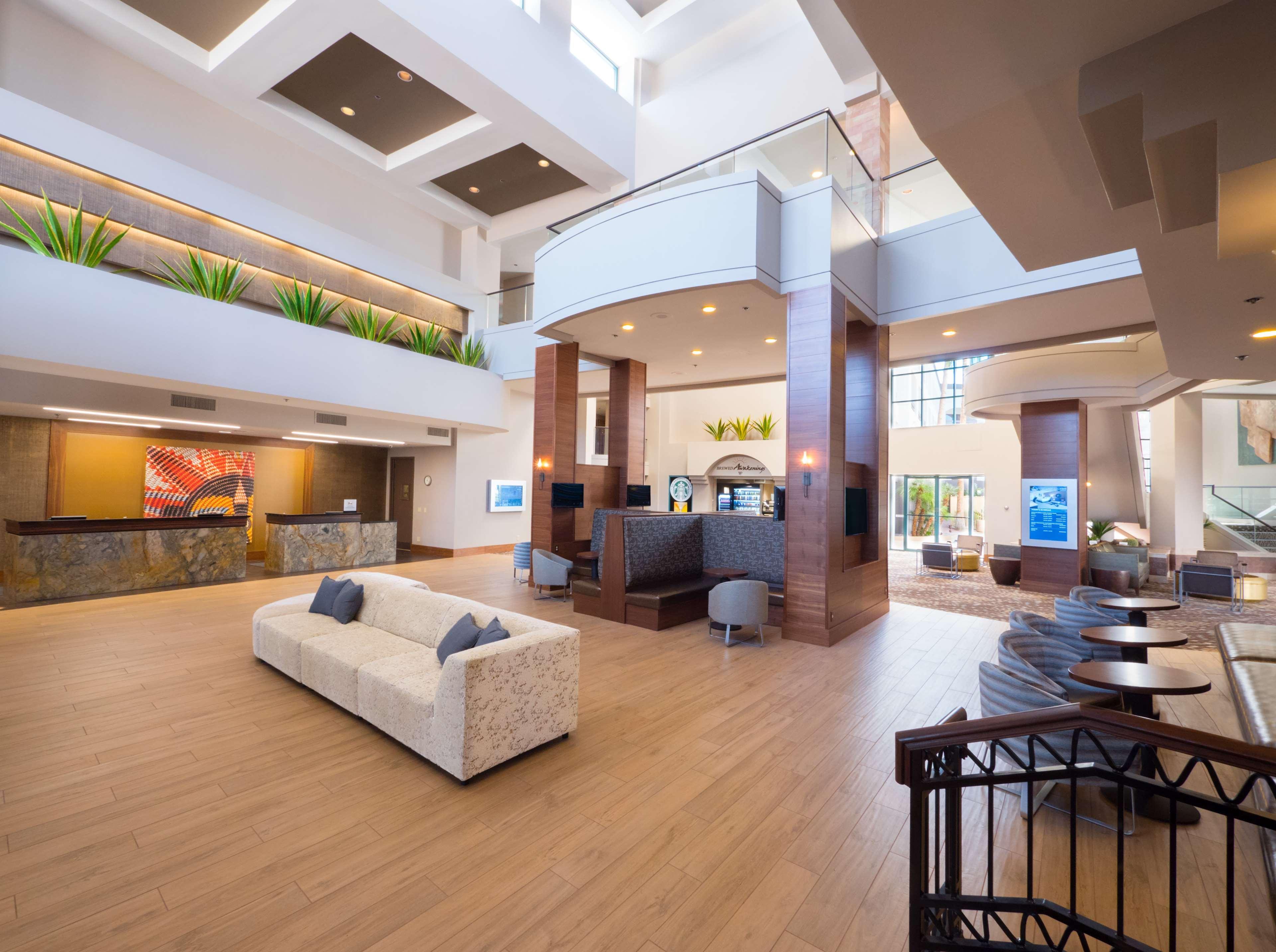 Hilton Phoenix Airport Екстер'єр фото