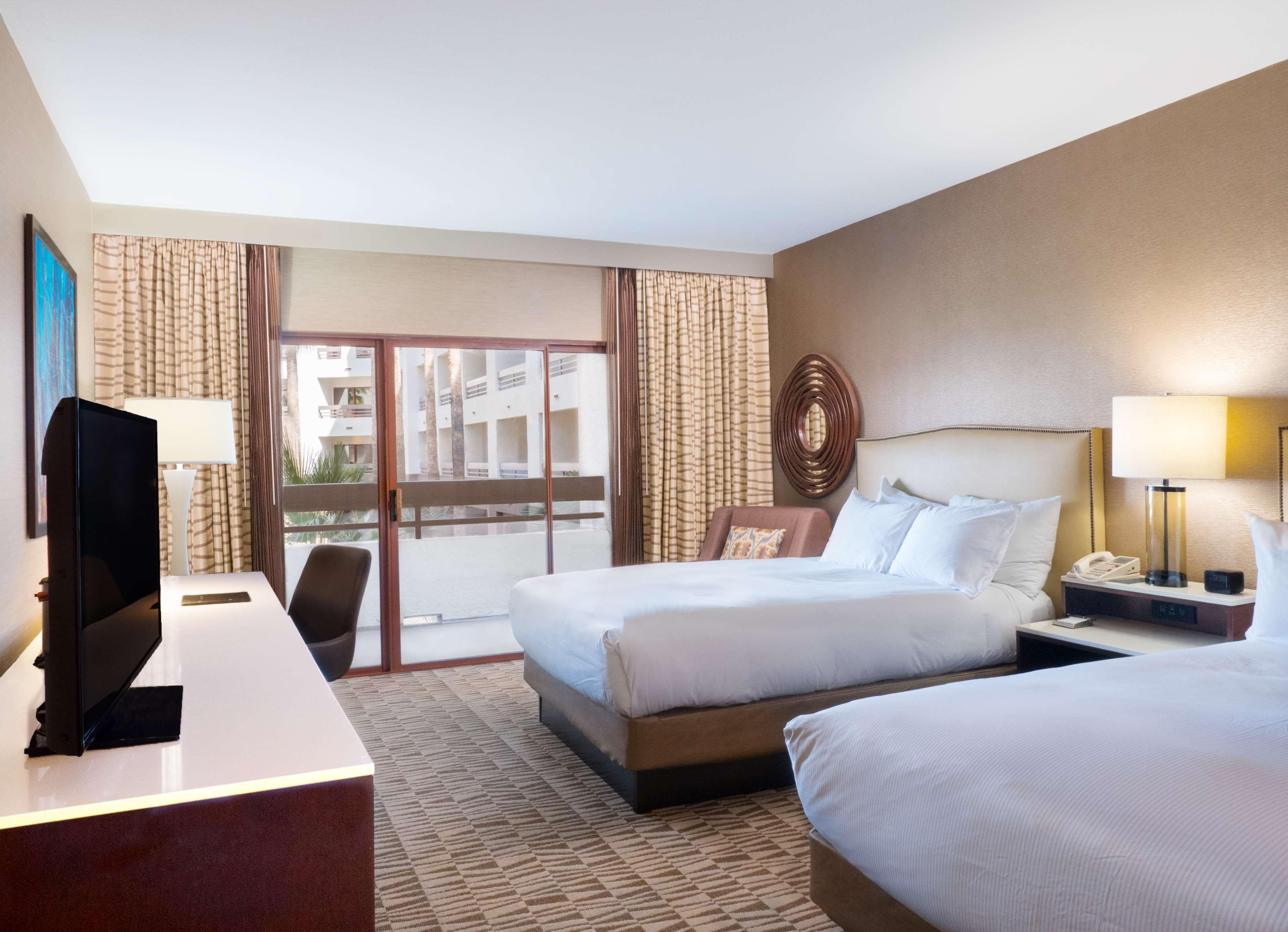 Hilton Phoenix Airport Екстер'єр фото