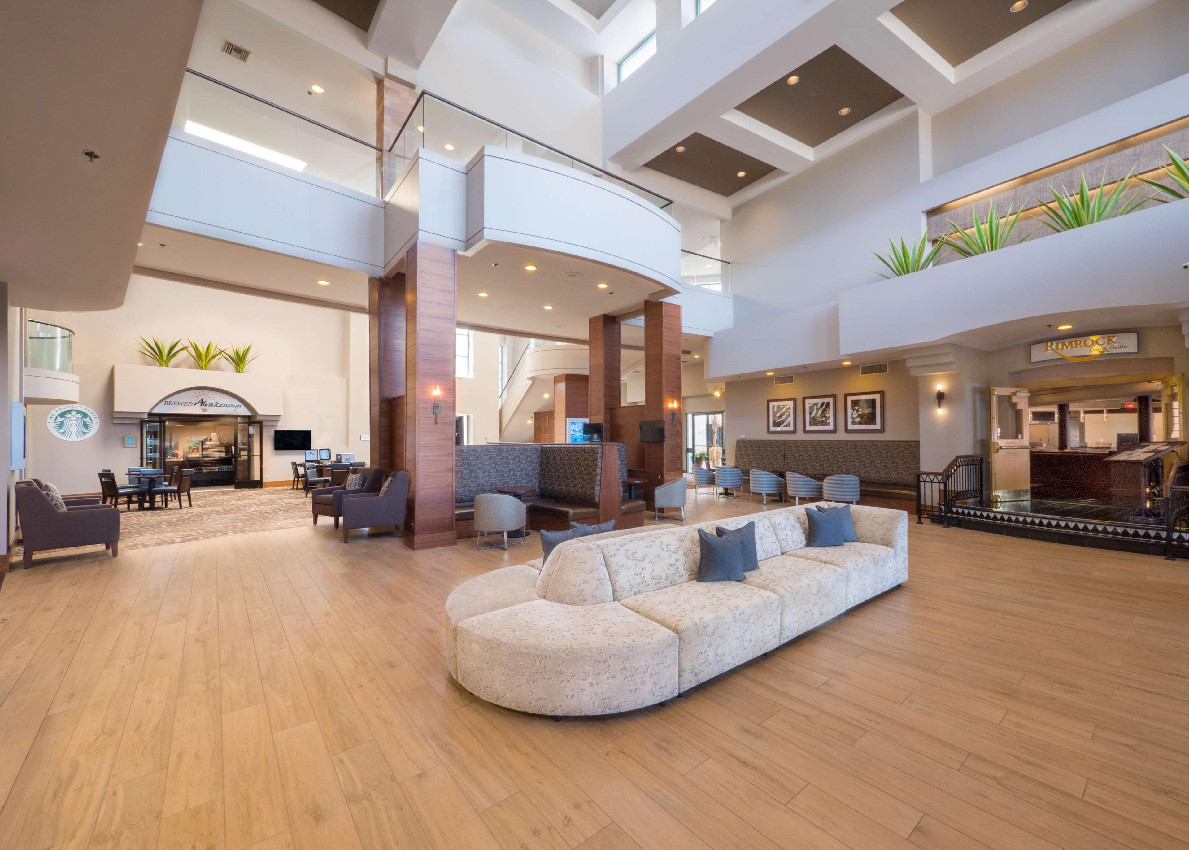 Hilton Phoenix Airport Екстер'єр фото