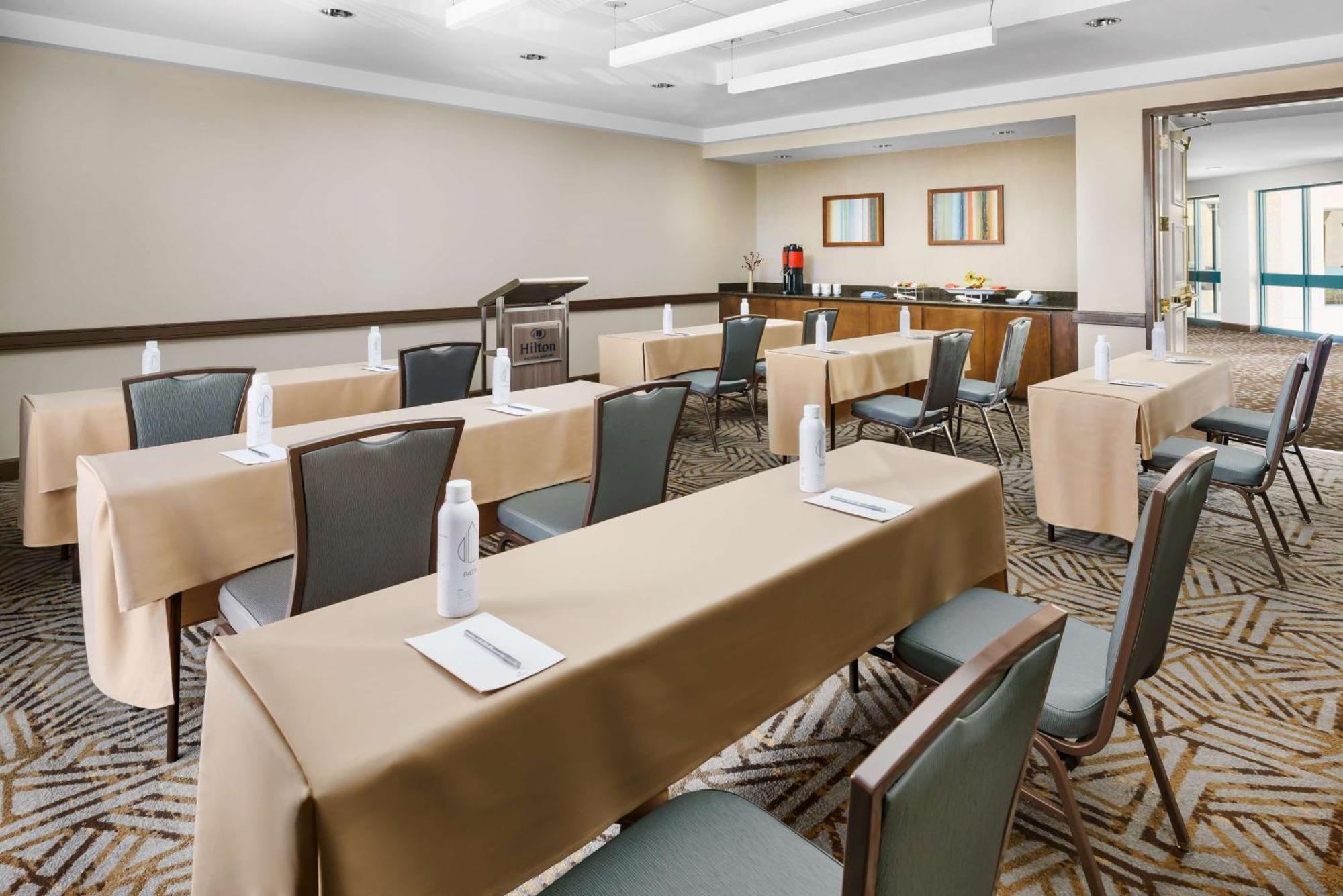 Hilton Phoenix Airport Екстер'єр фото