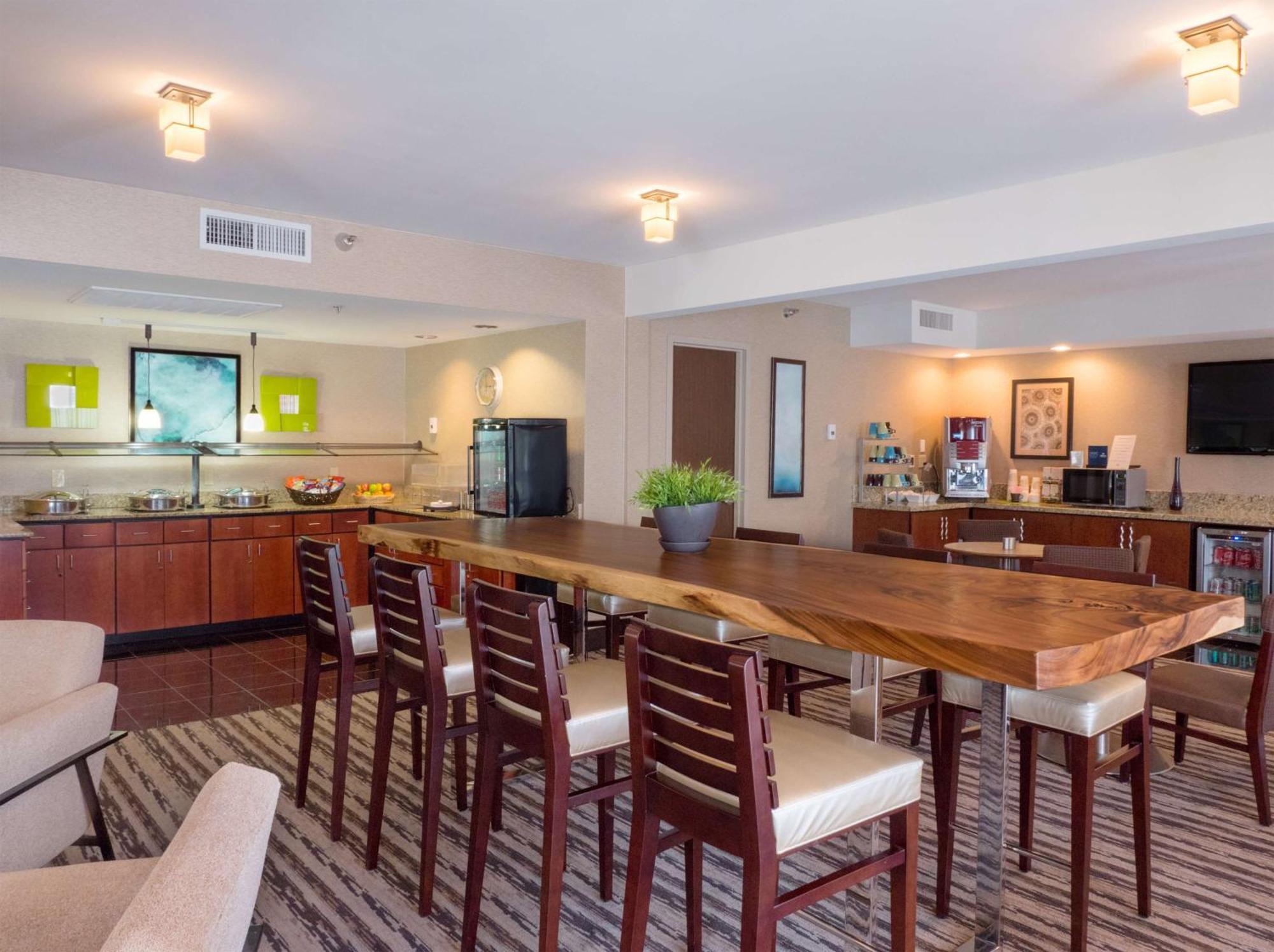 Hilton Phoenix Airport Екстер'єр фото