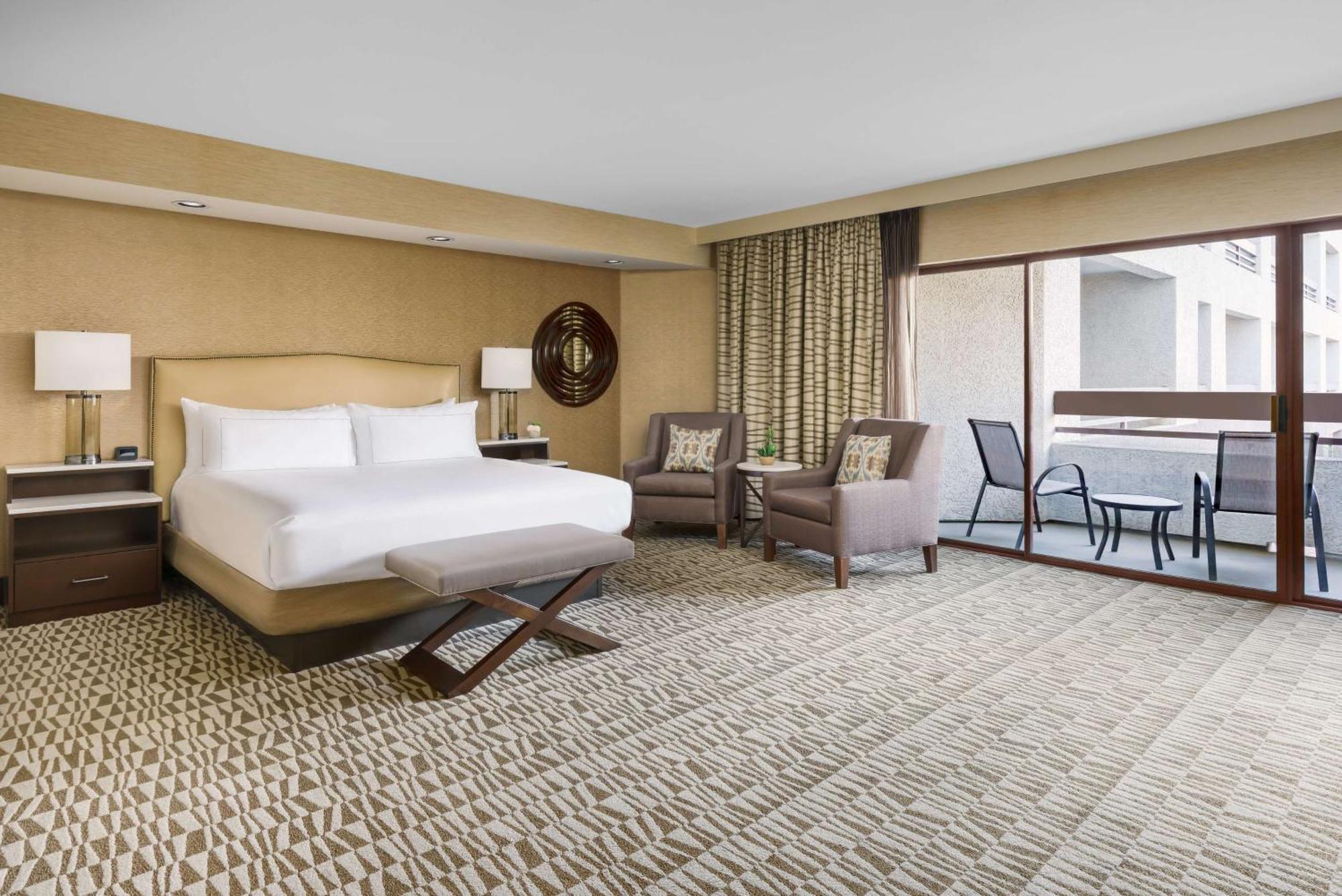 Hilton Phoenix Airport Екстер'єр фото